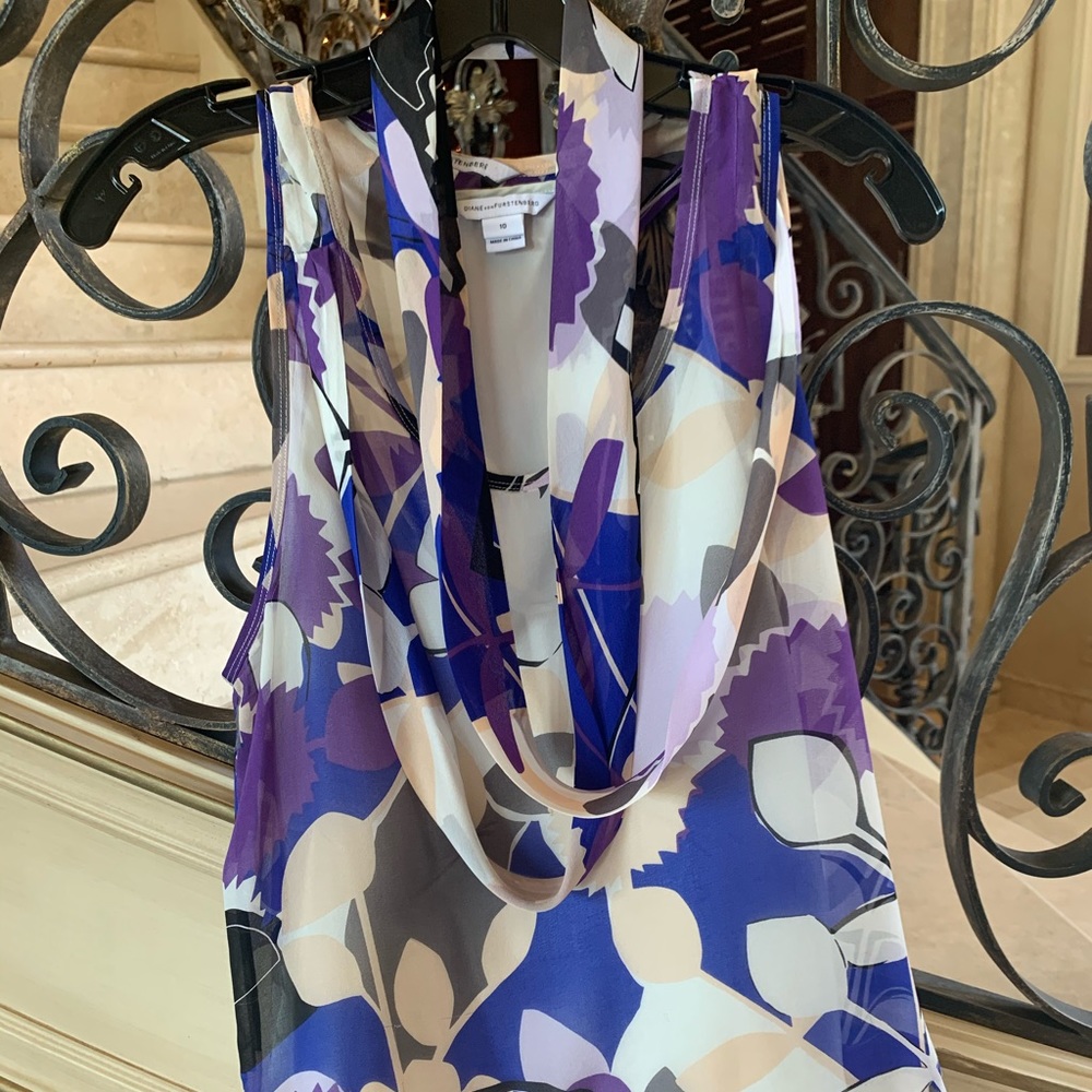 spring flowy razor back (cut) tank